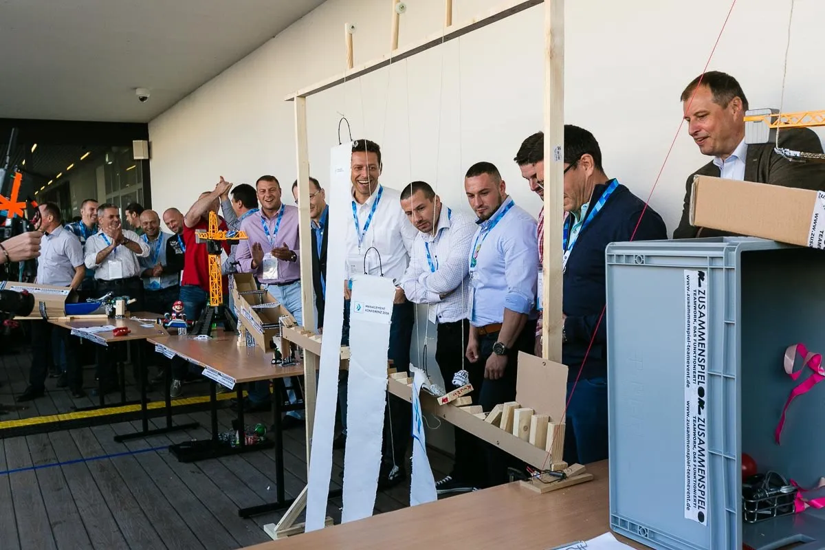 účastníci na firemnom evente - eventový fotograf Bratislava