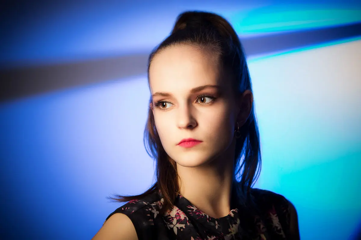 farebný umelecký portrét