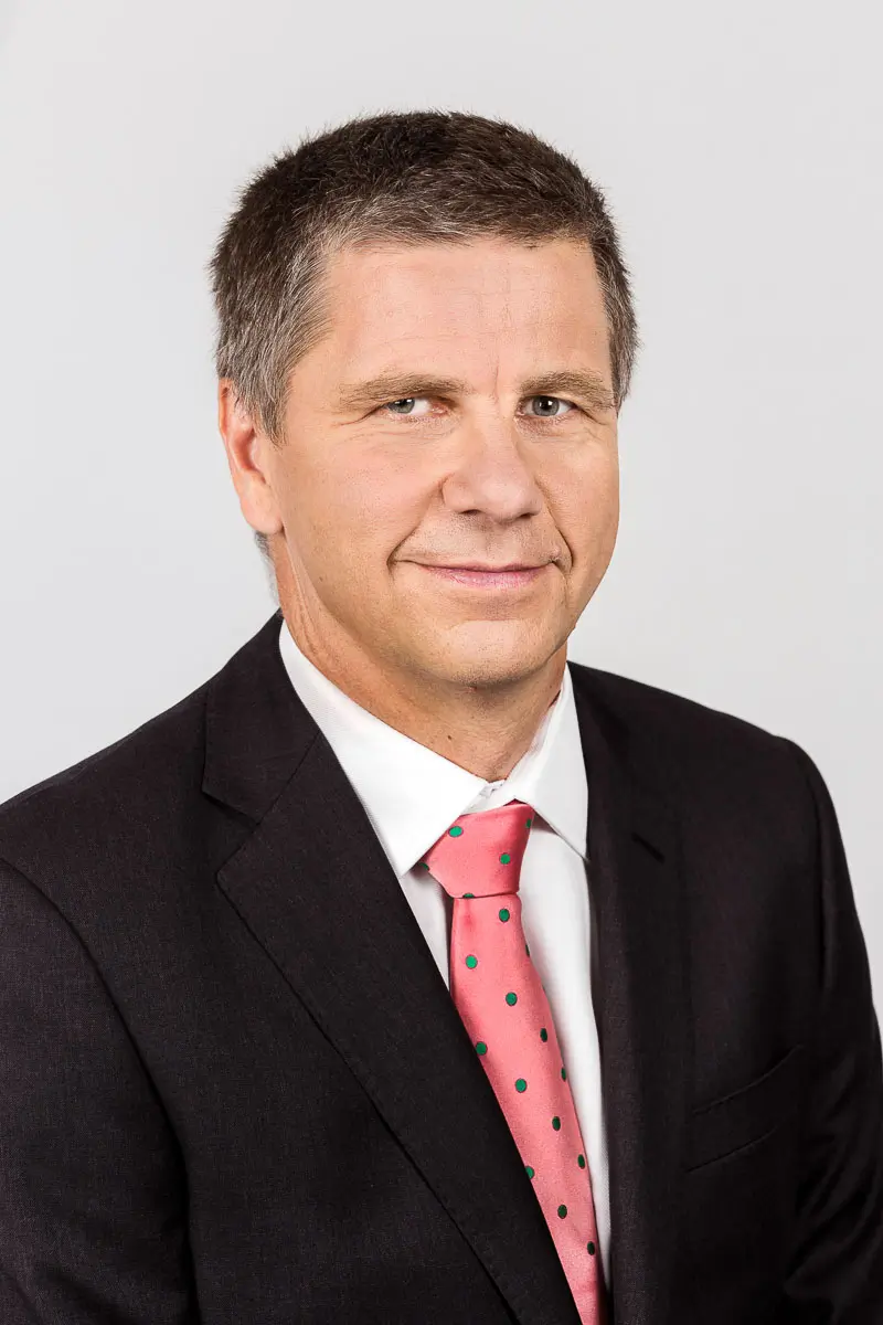 business portrait - headshot - biznis portréty